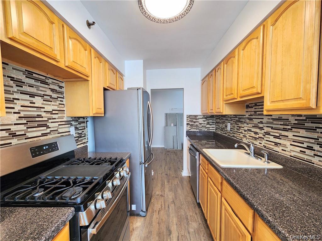 Photo 7 of this property
