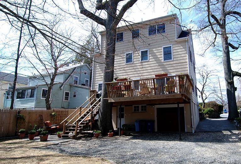 Photo 32 of this property