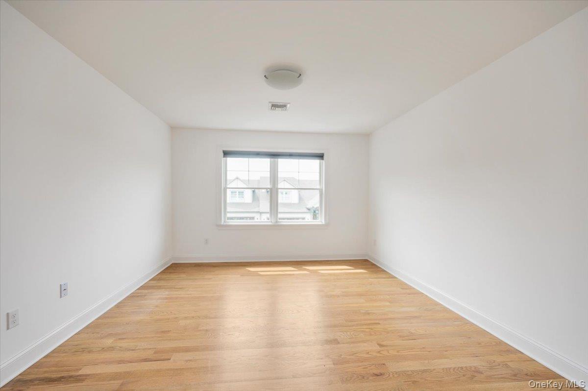 Photo 33 of this property