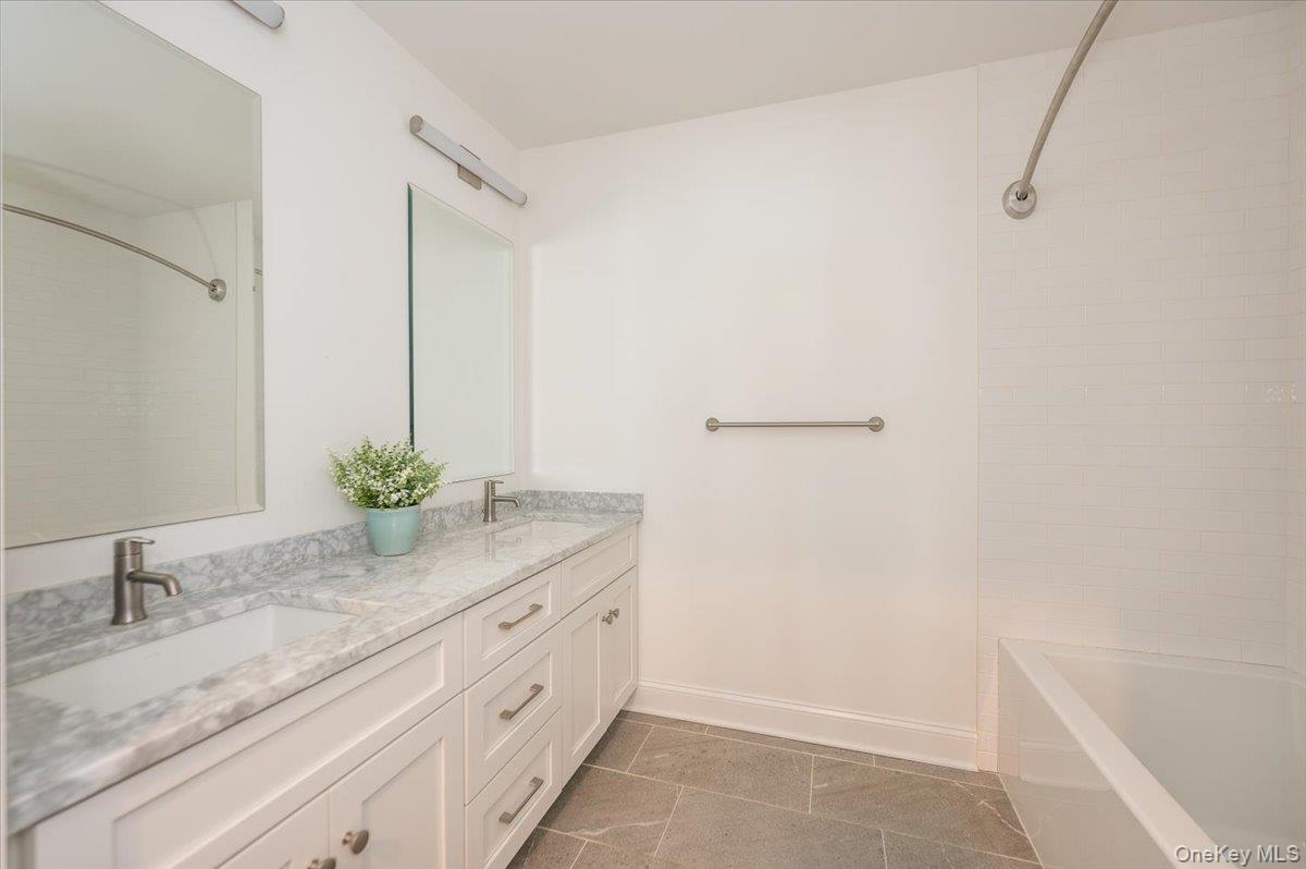 Photo 31 of this property