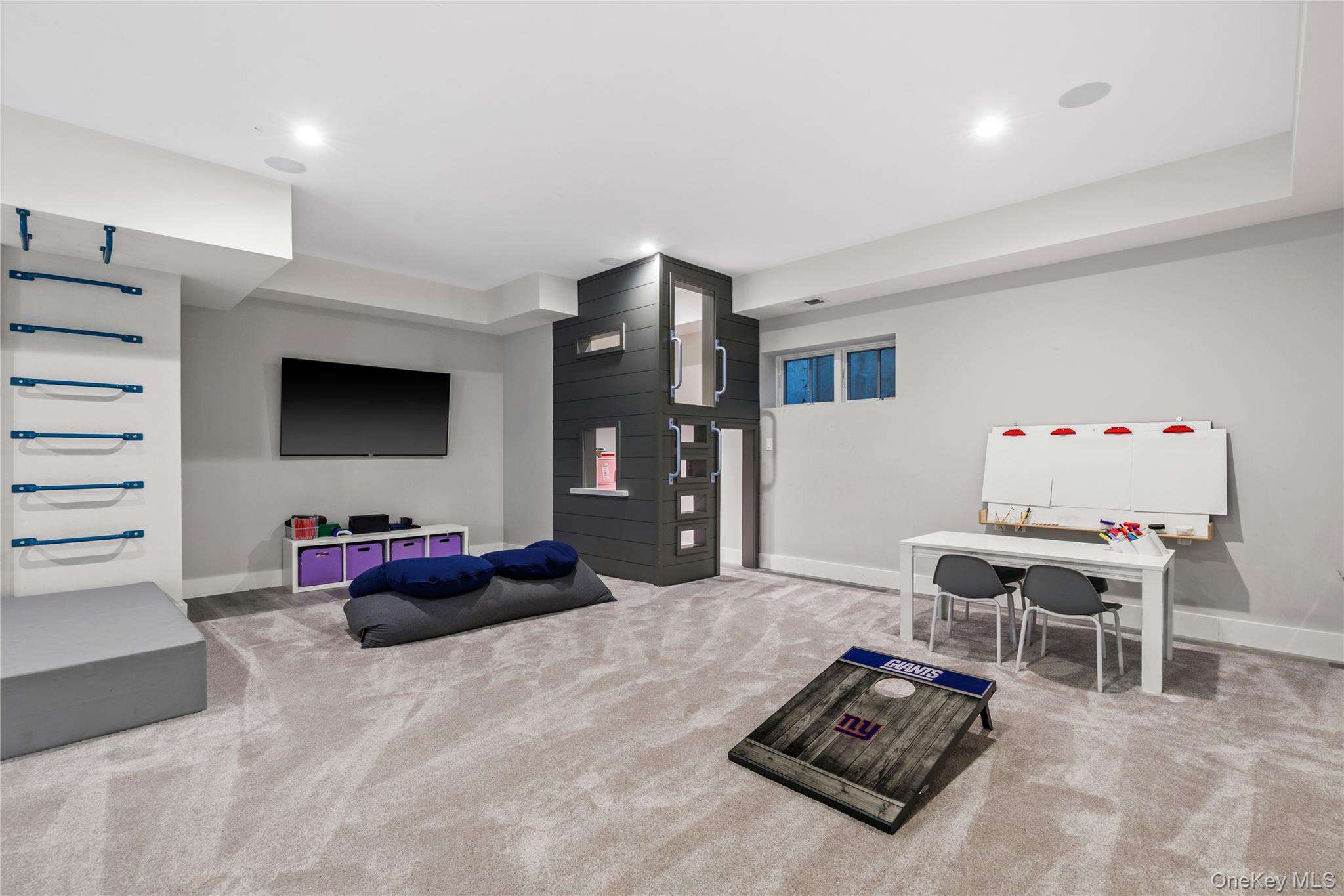 Photo 31 of this property