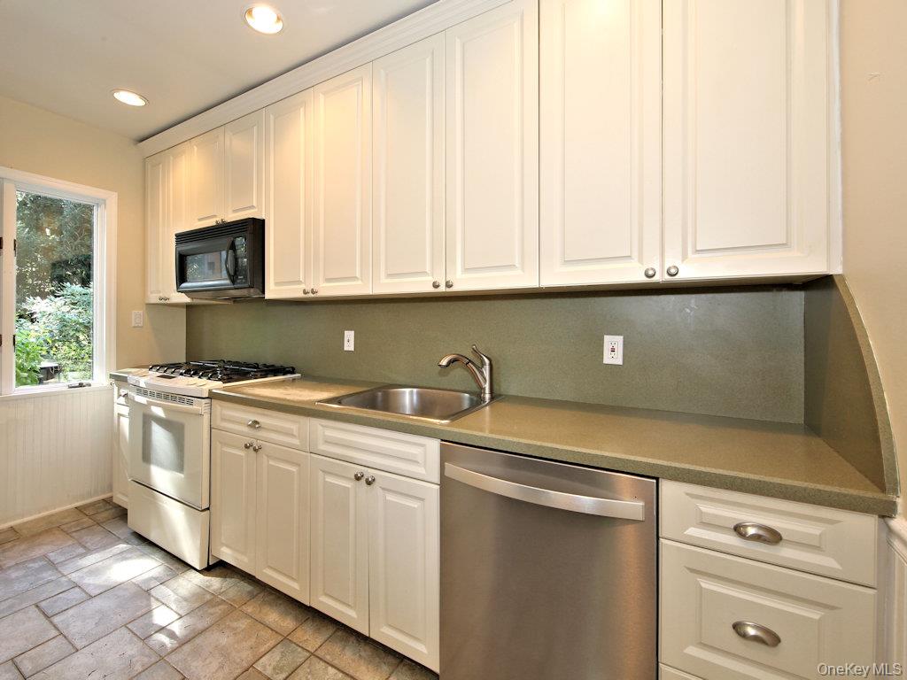 Photo 12 of this property