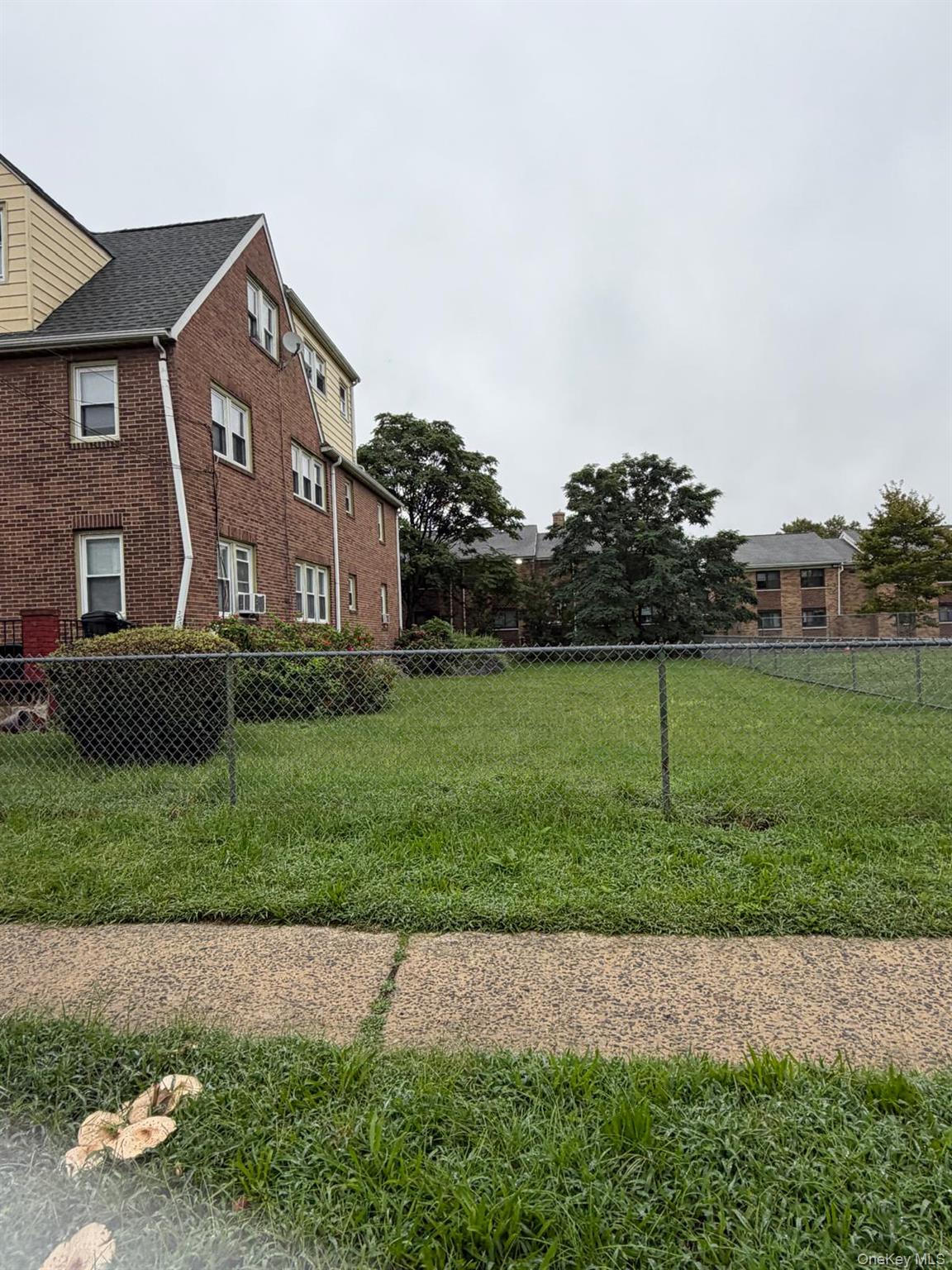 Photo 7 of this property