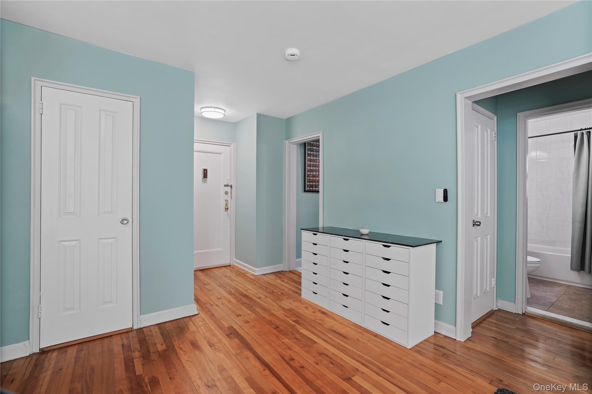 Photo 3 of this property