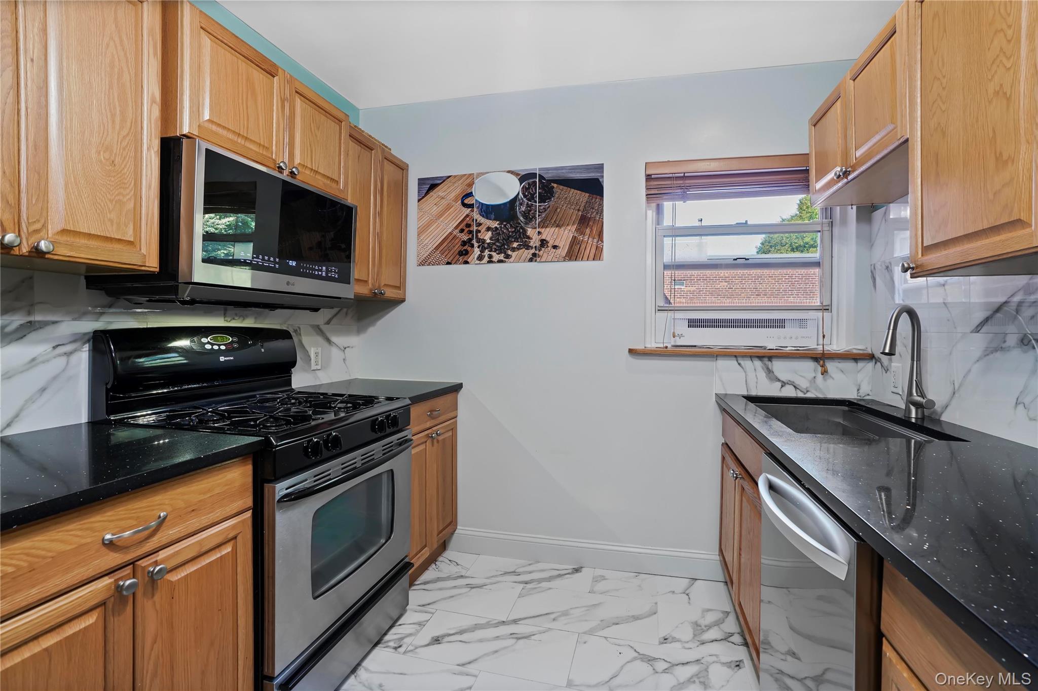 Photo 6 of this property