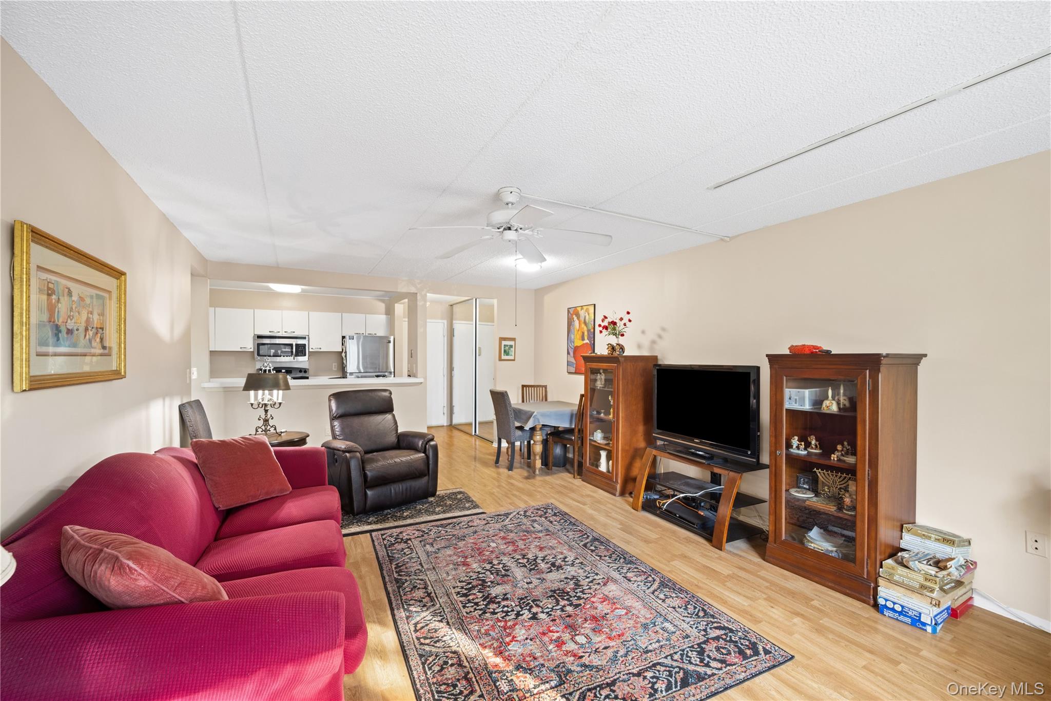 Photo 6 of this property
