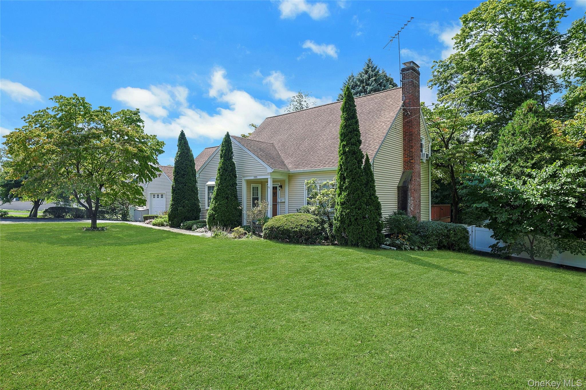 Photo 3 of this property