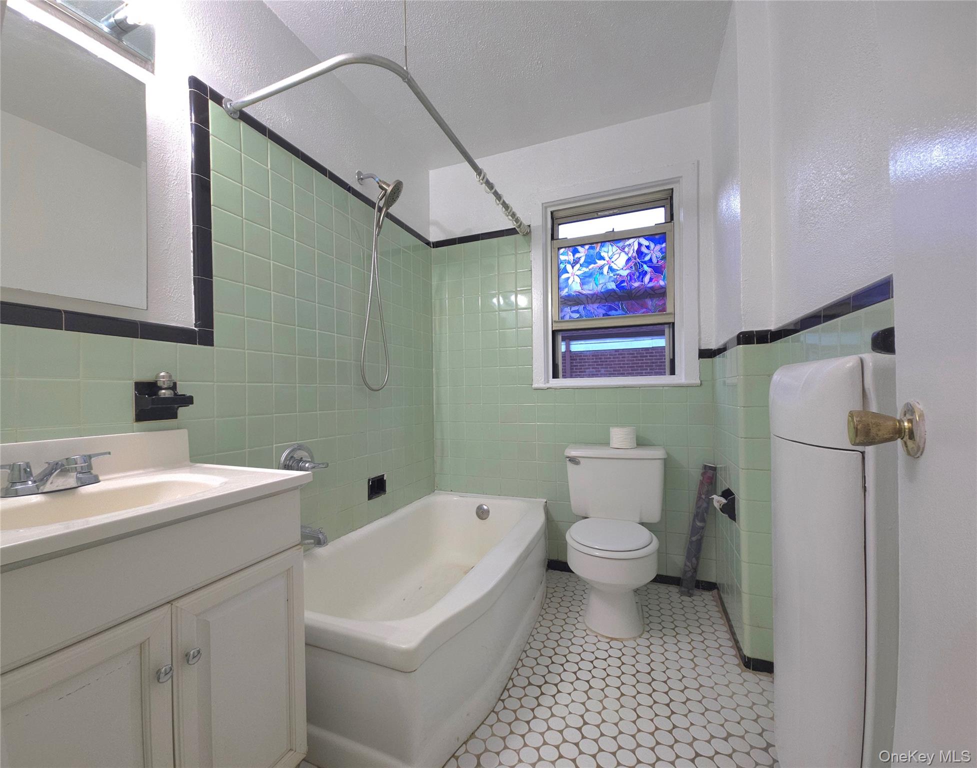 Photo 9 of this property