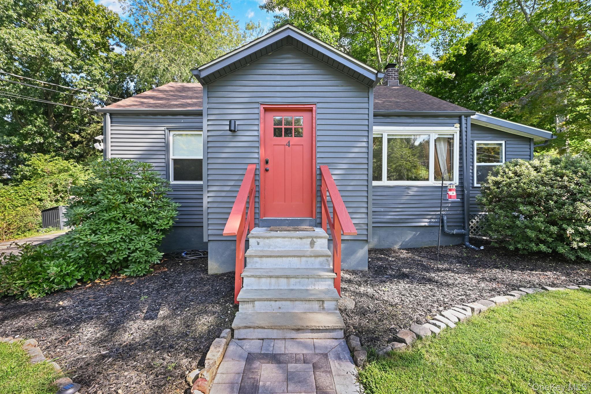 Tucked away on a lightly traveled cul-de-sac, 4 Windsor Road is truly...