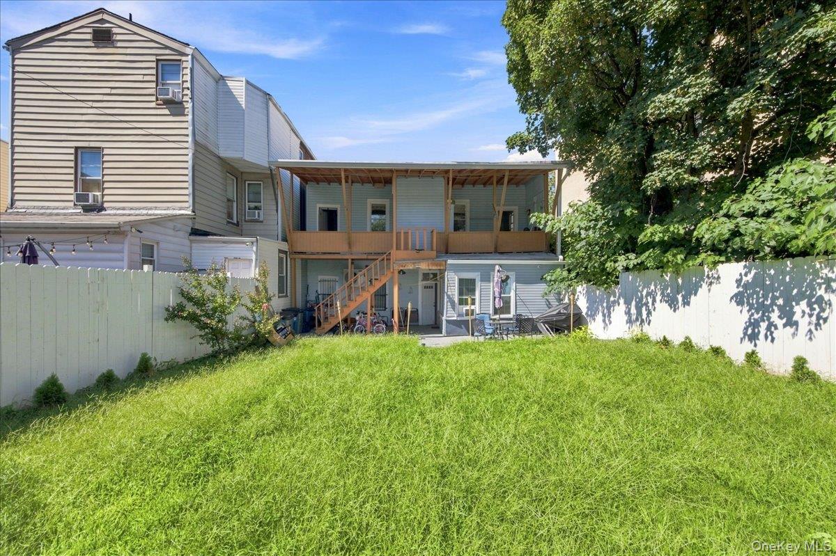Photo 32 of this property