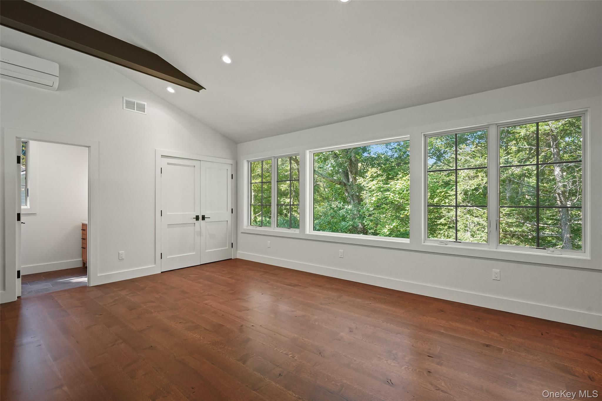 Photo 3 of this property