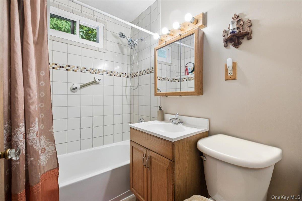 Photo 11 of this property