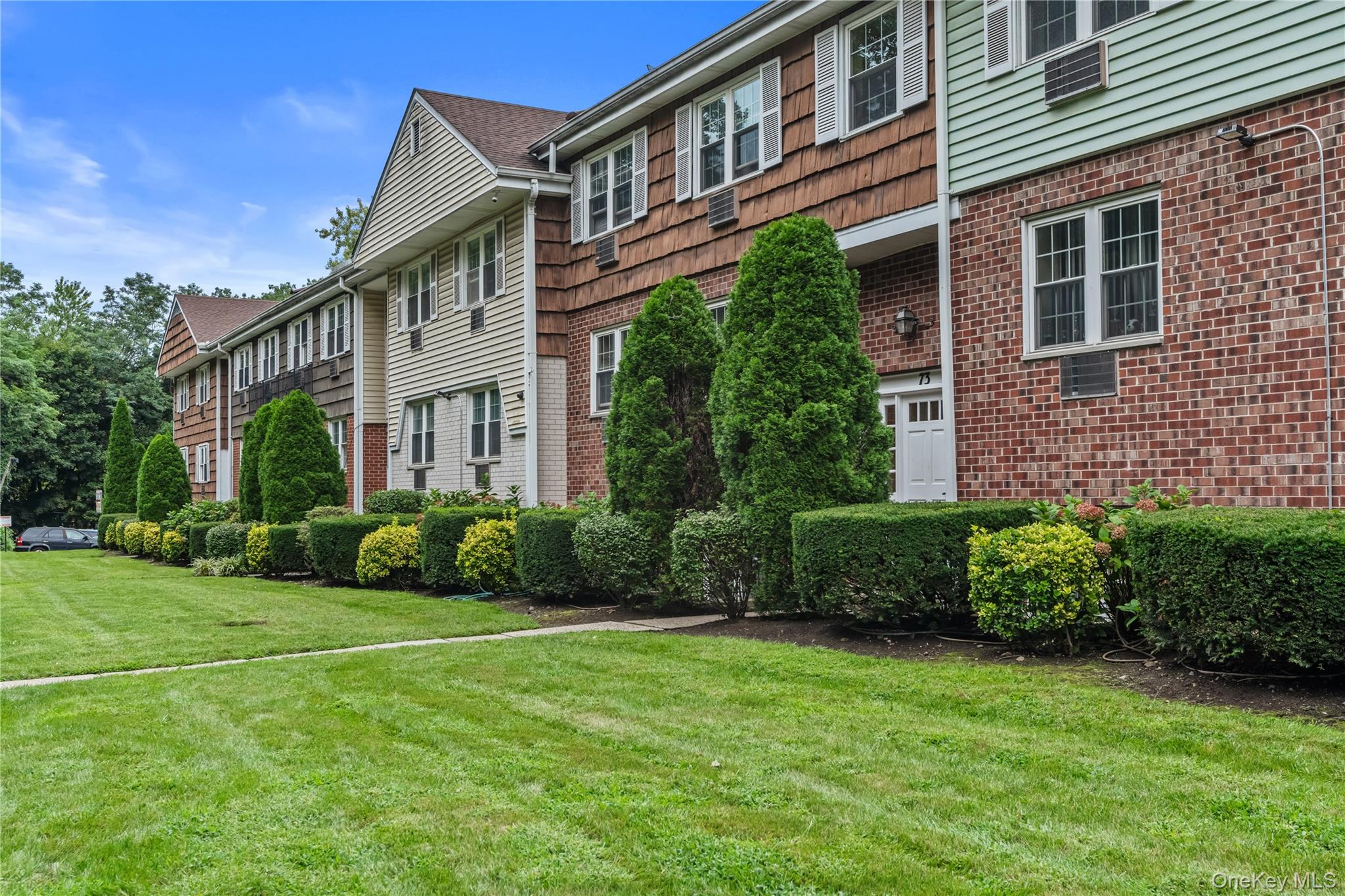Welcome to Lorraine Terrace. Elegance, style and exceptional craftsman...