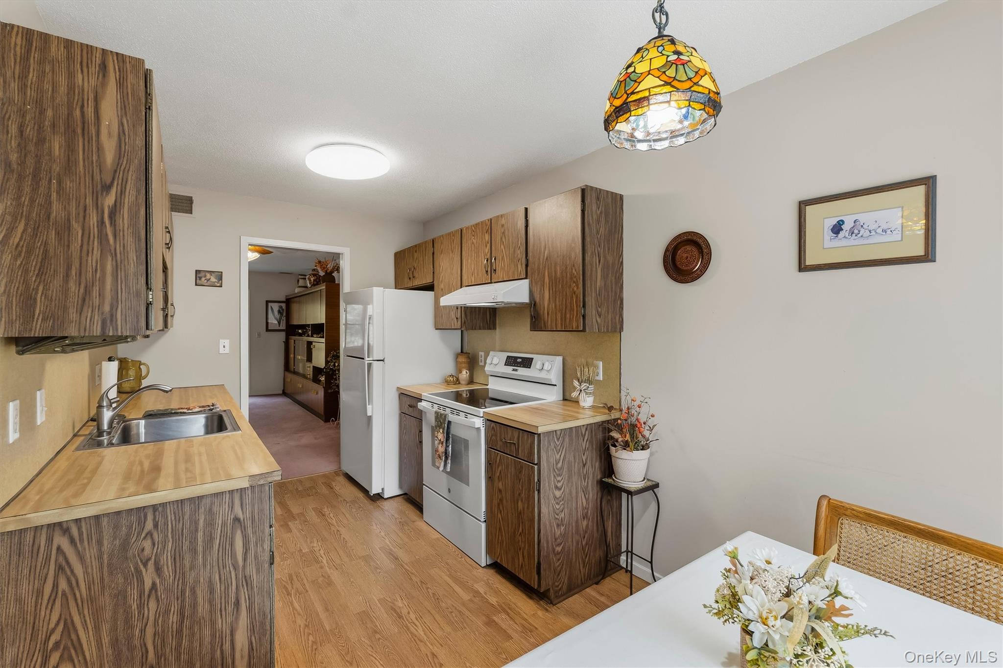 Photo 9 of this property
