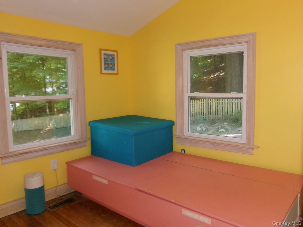 Photo 7 of this property