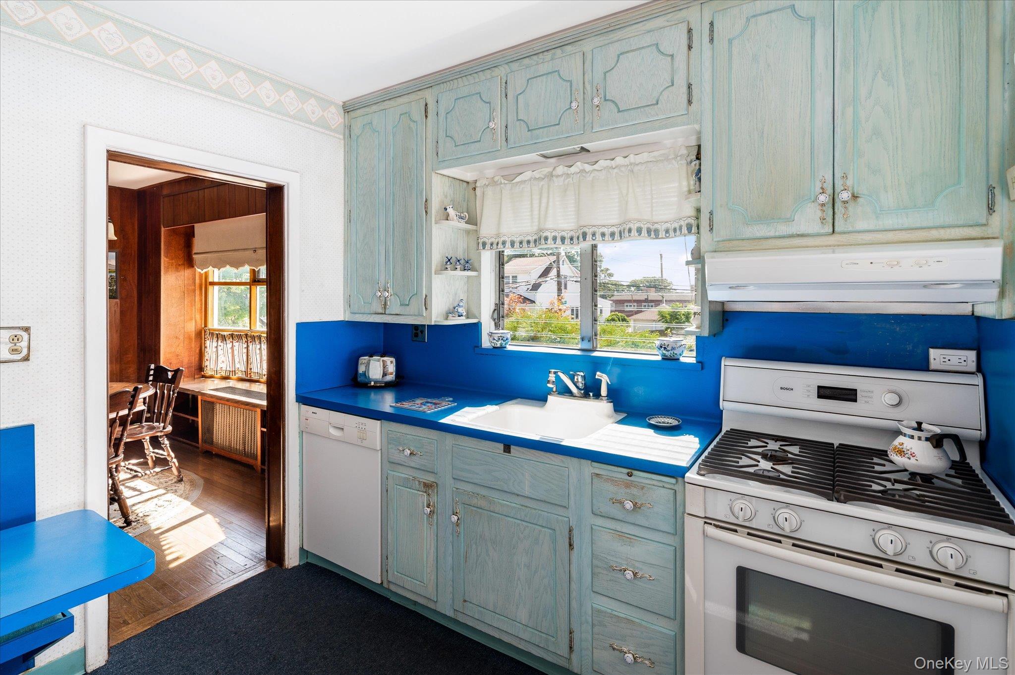 Photo 9 of this property