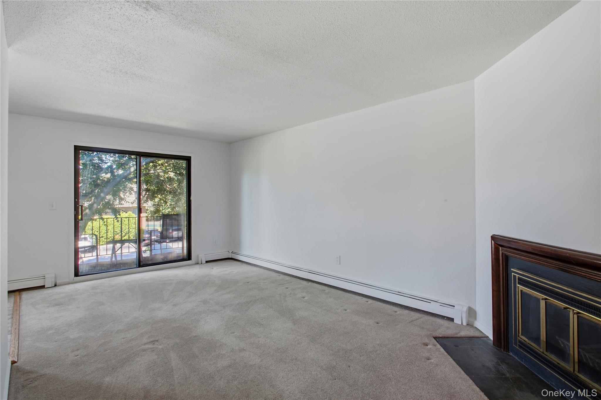 Photo 4 of this property