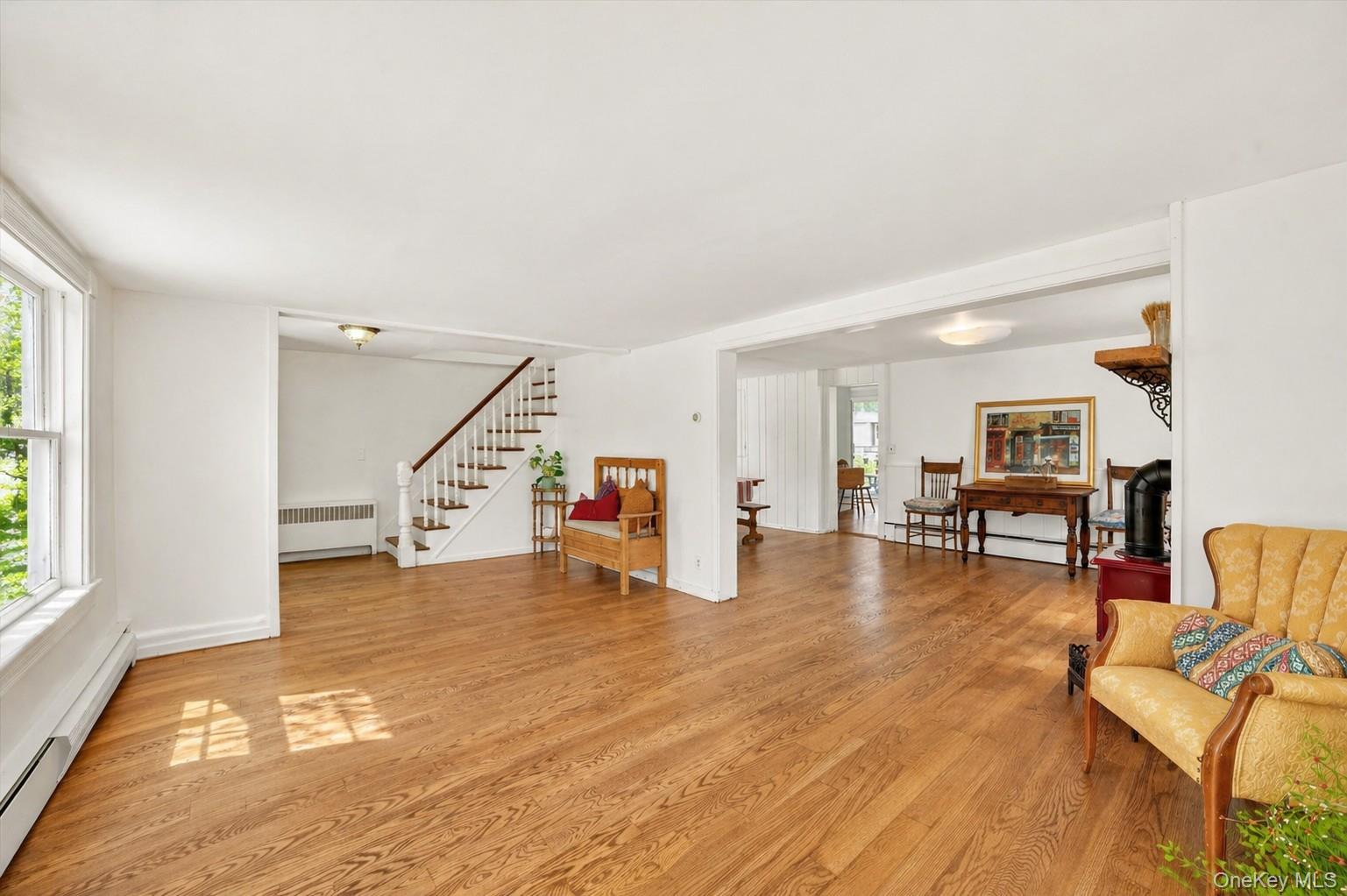 Photo 3 of this property