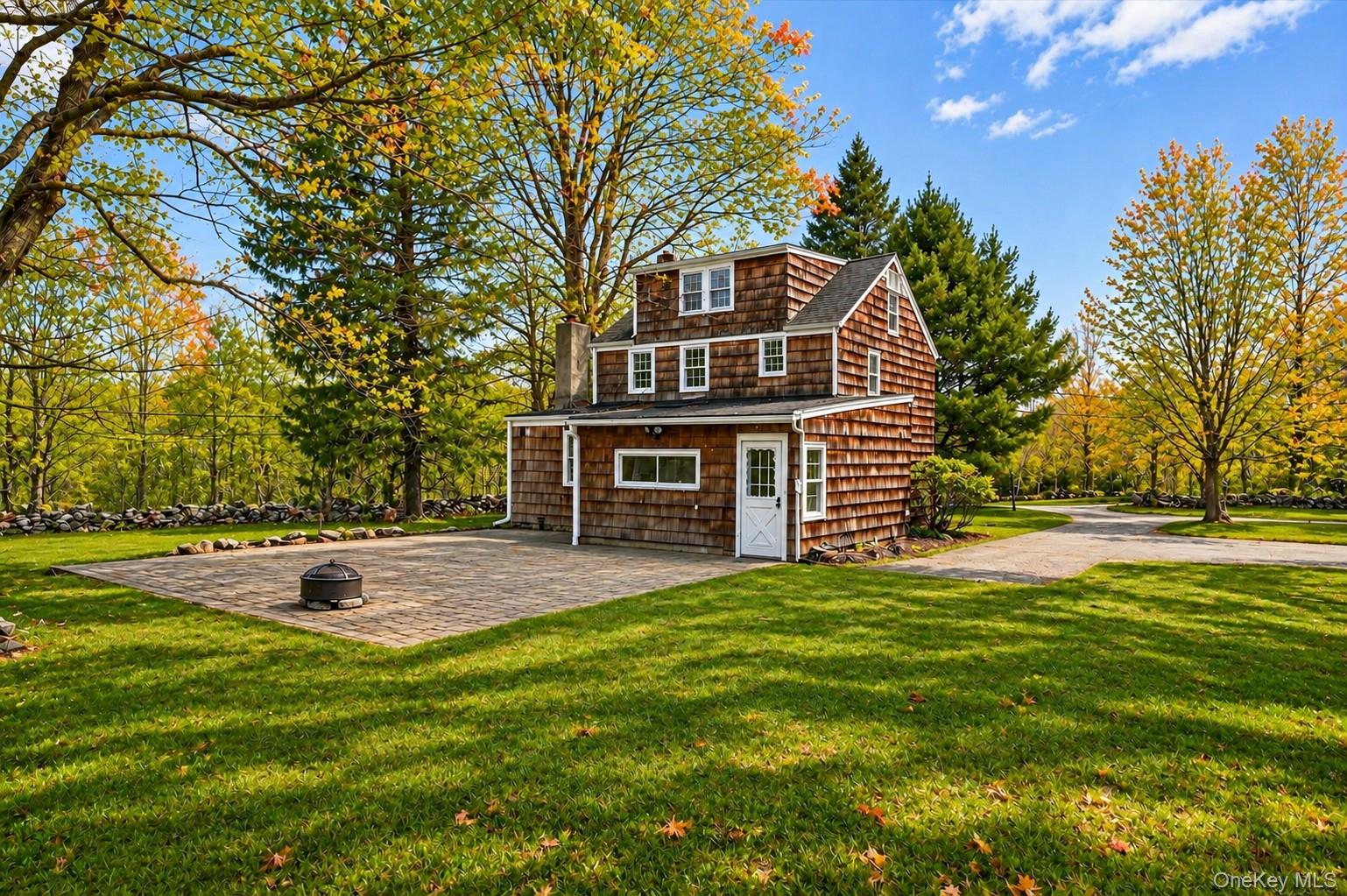 Photo 19 of this property