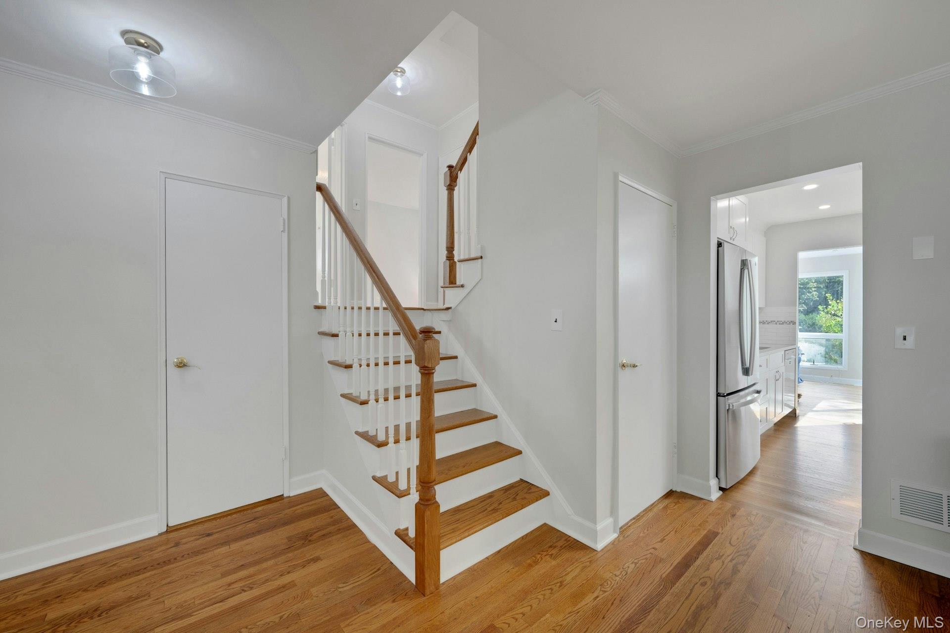 Photo 4 of this property