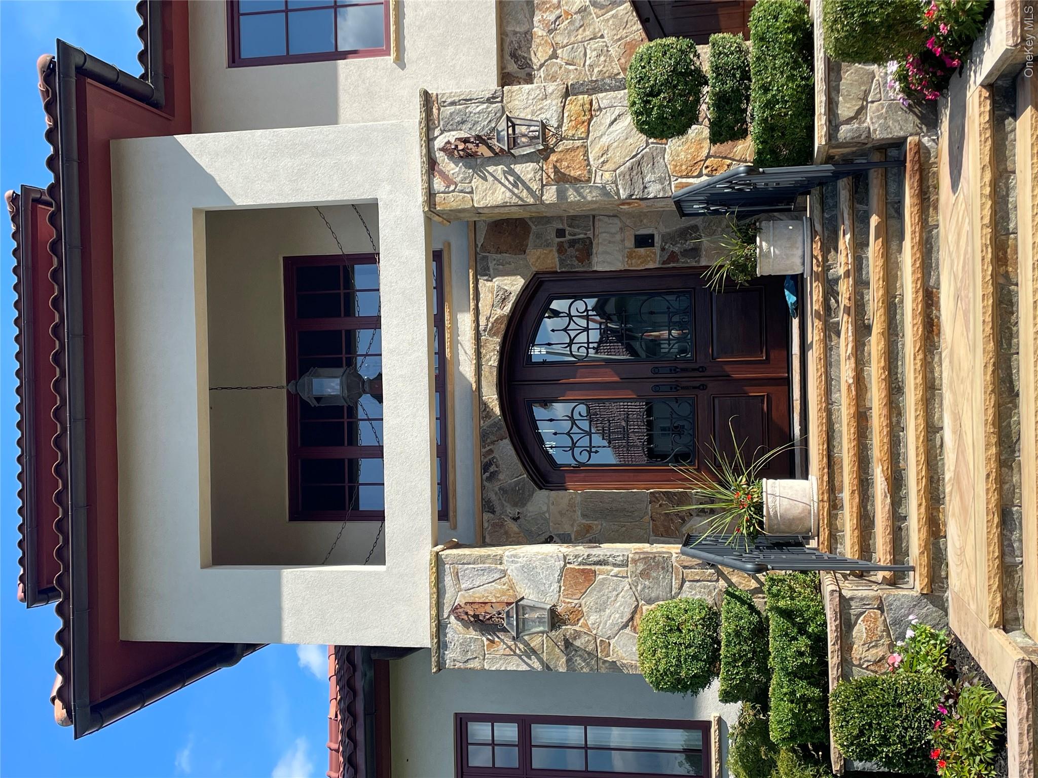 Photo 3 of this property