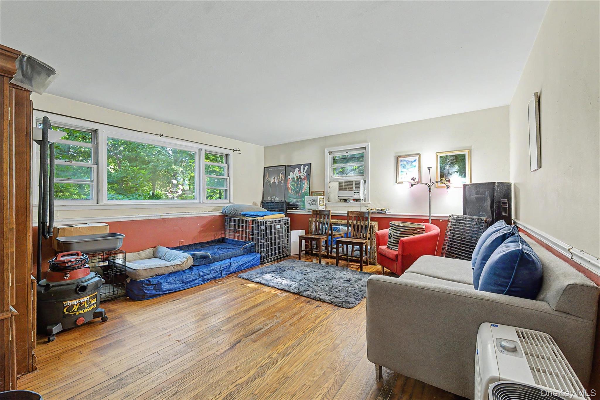 Photo 3 of this property
