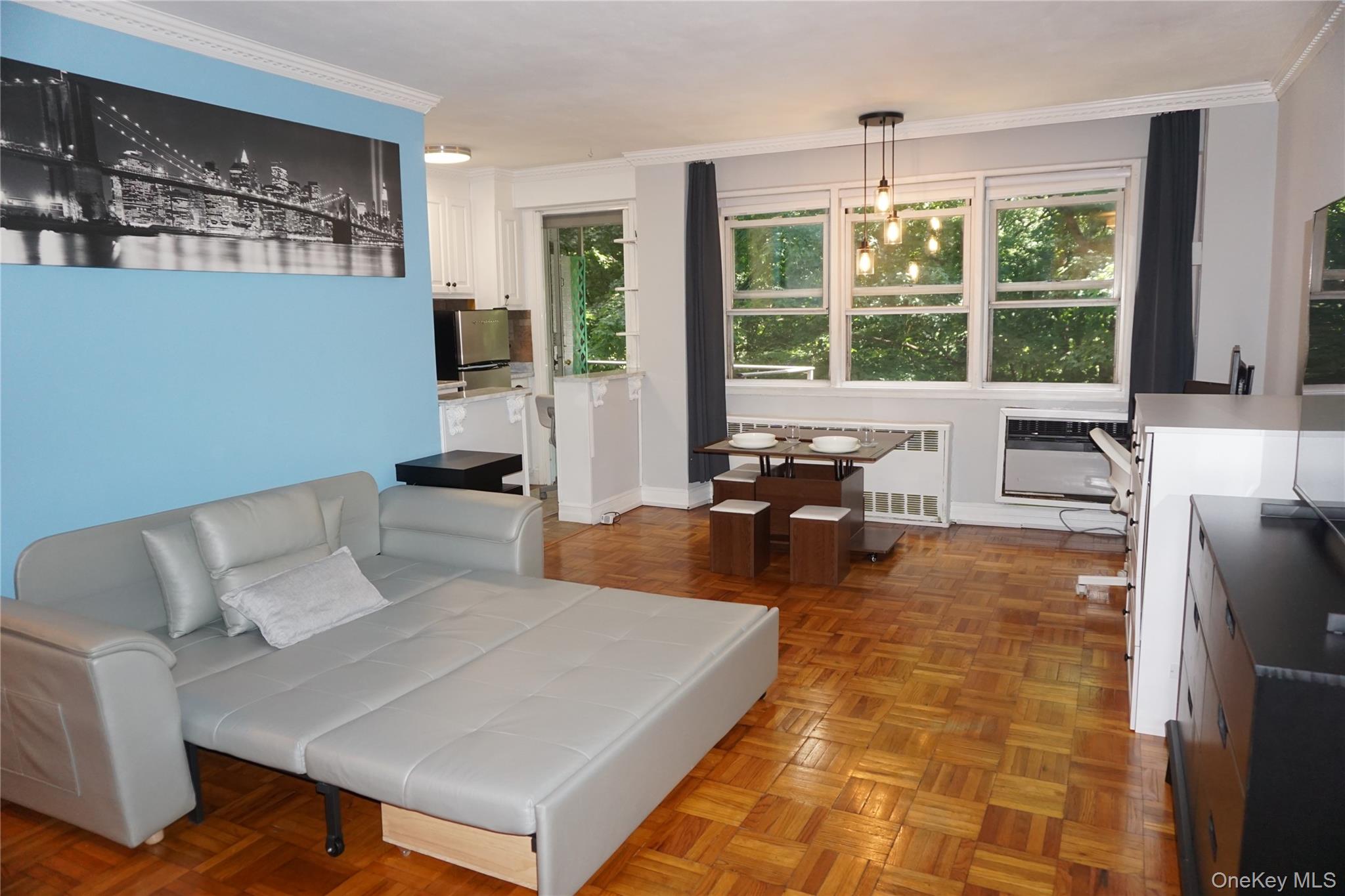 Photo 6 of this property