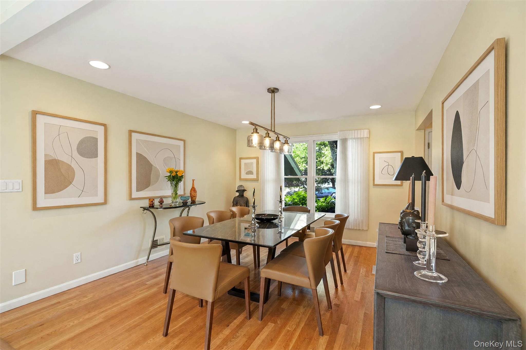 Photo 7 of this property