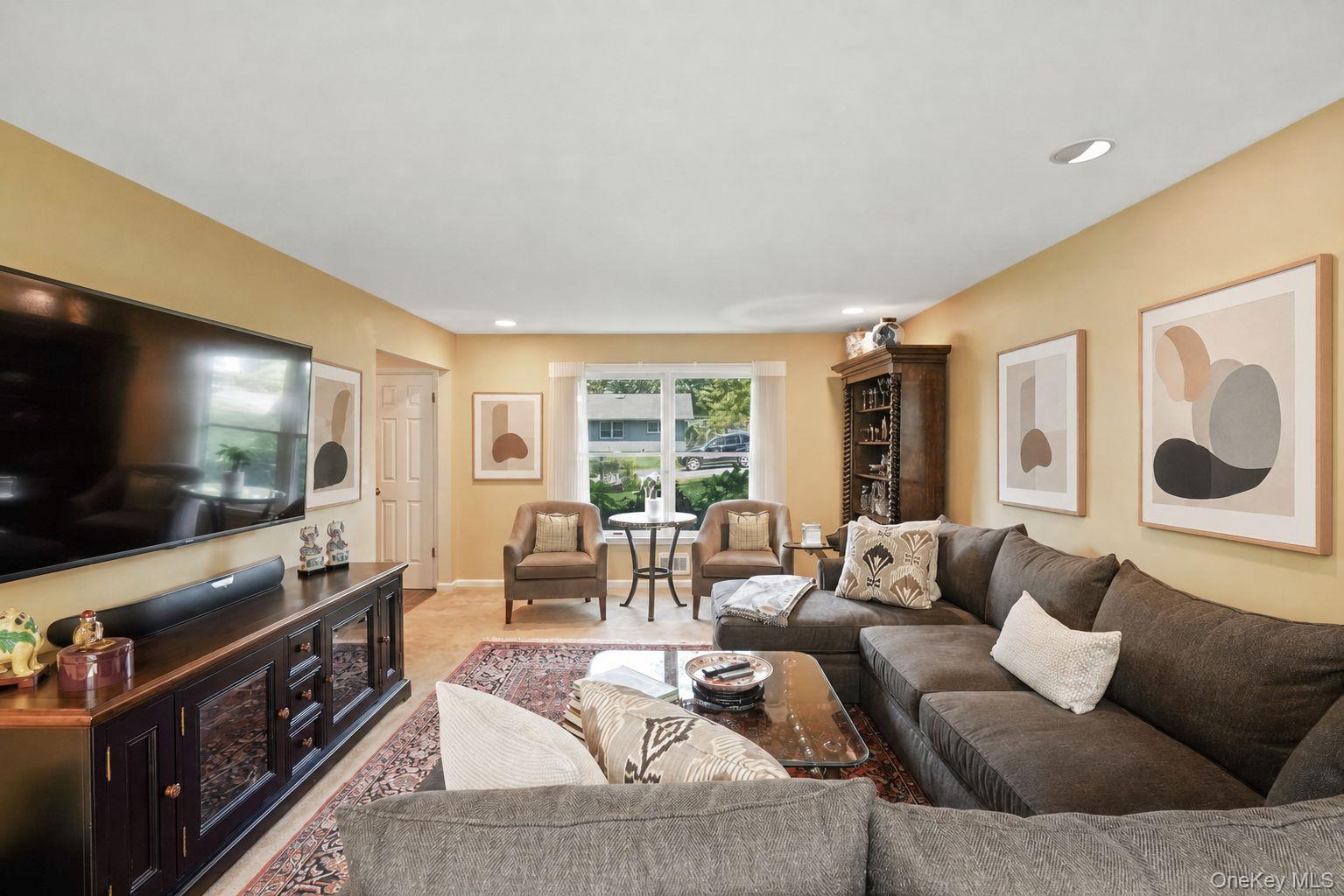 Photo 4 of this property