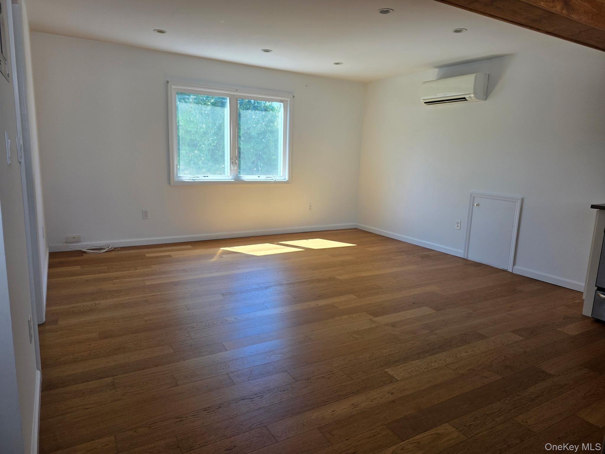 Photo 4 of this property