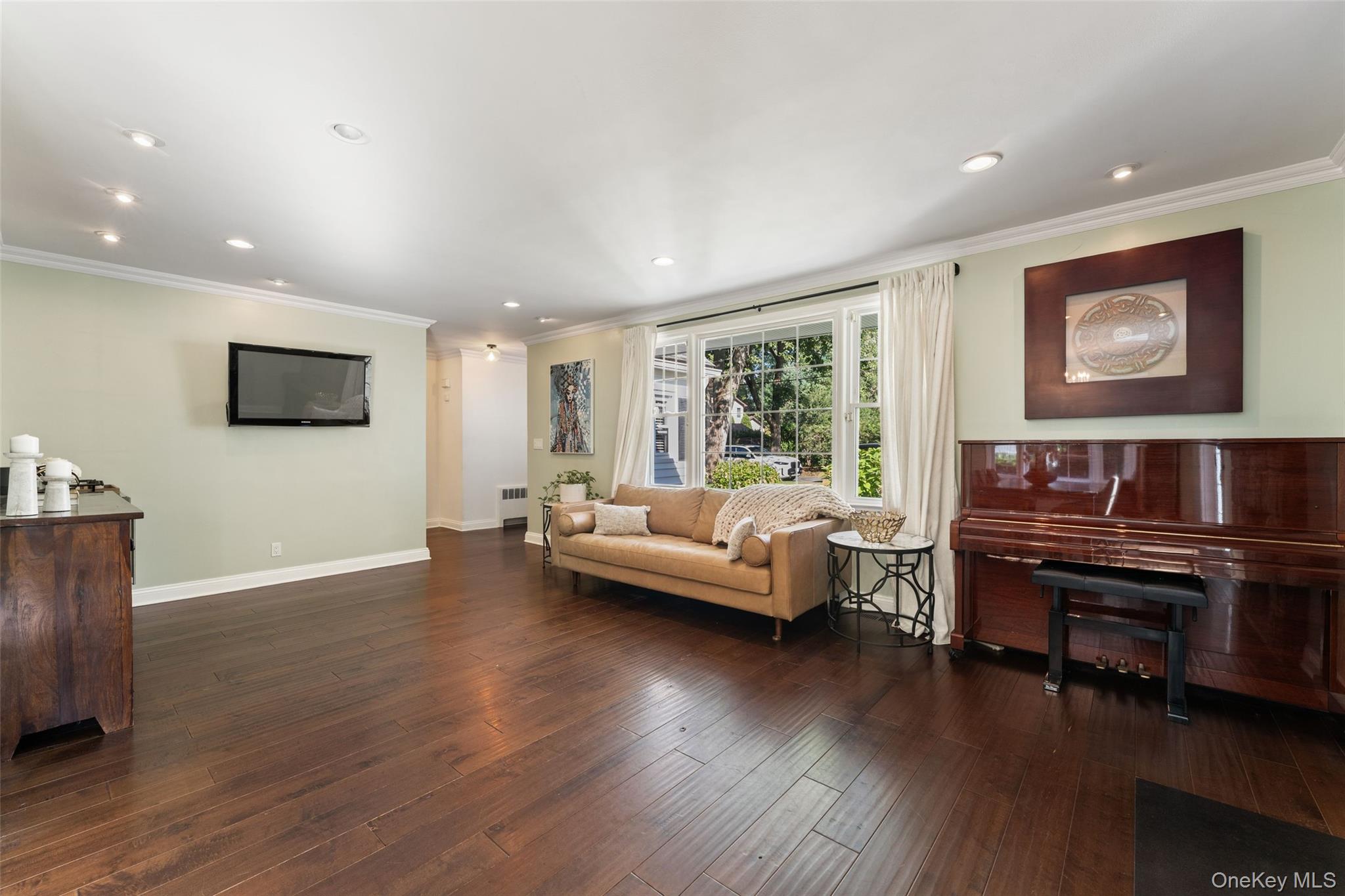 Photo 5 of this property