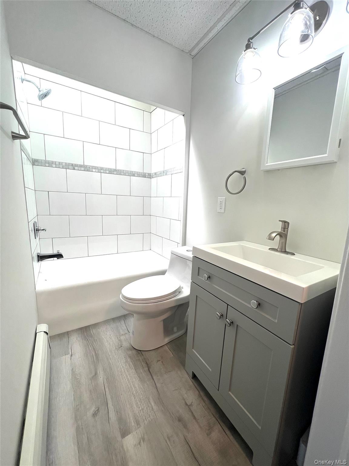 Photo 6 of this property