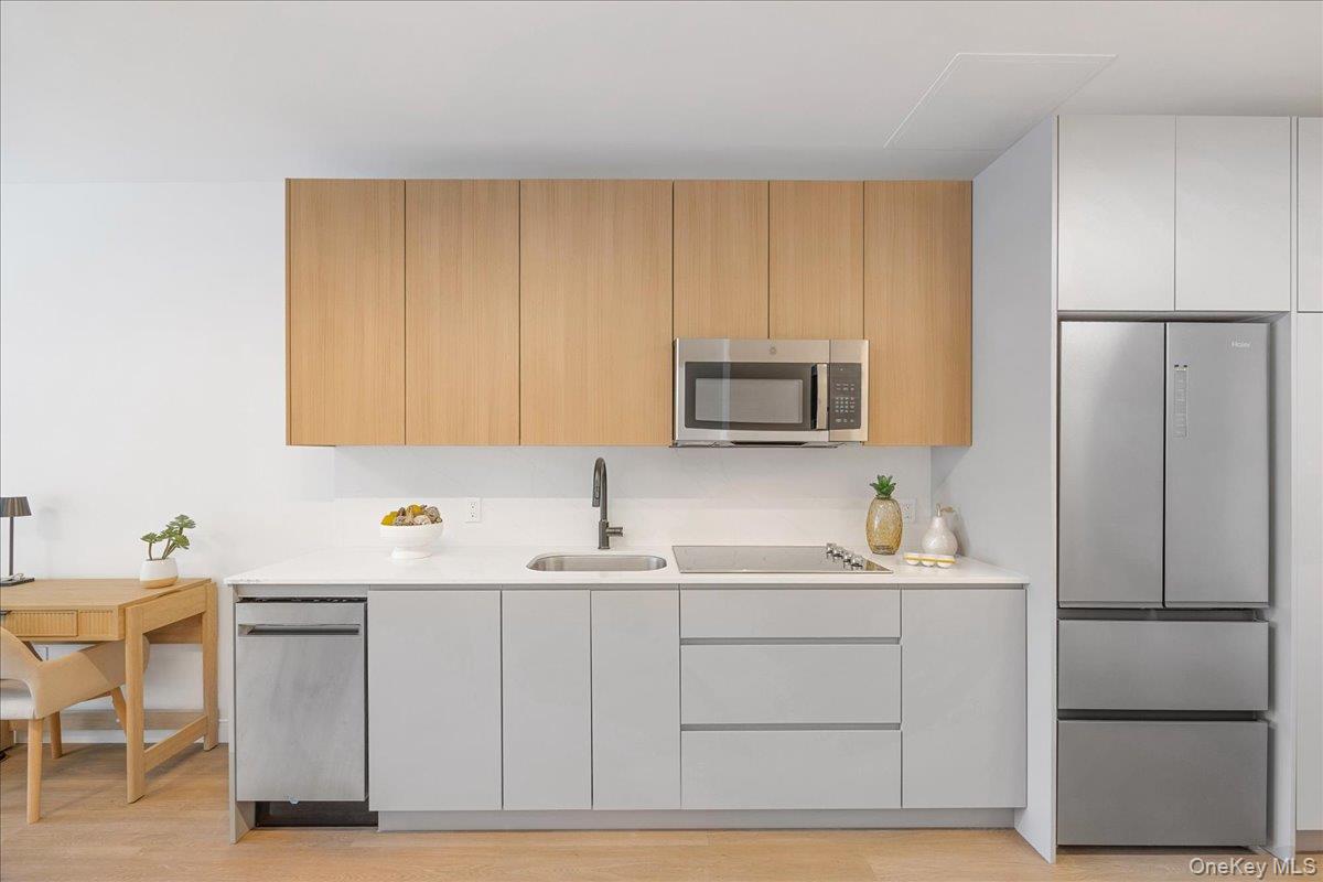 Situated in the heart of White Plains, our apartment building offers r...