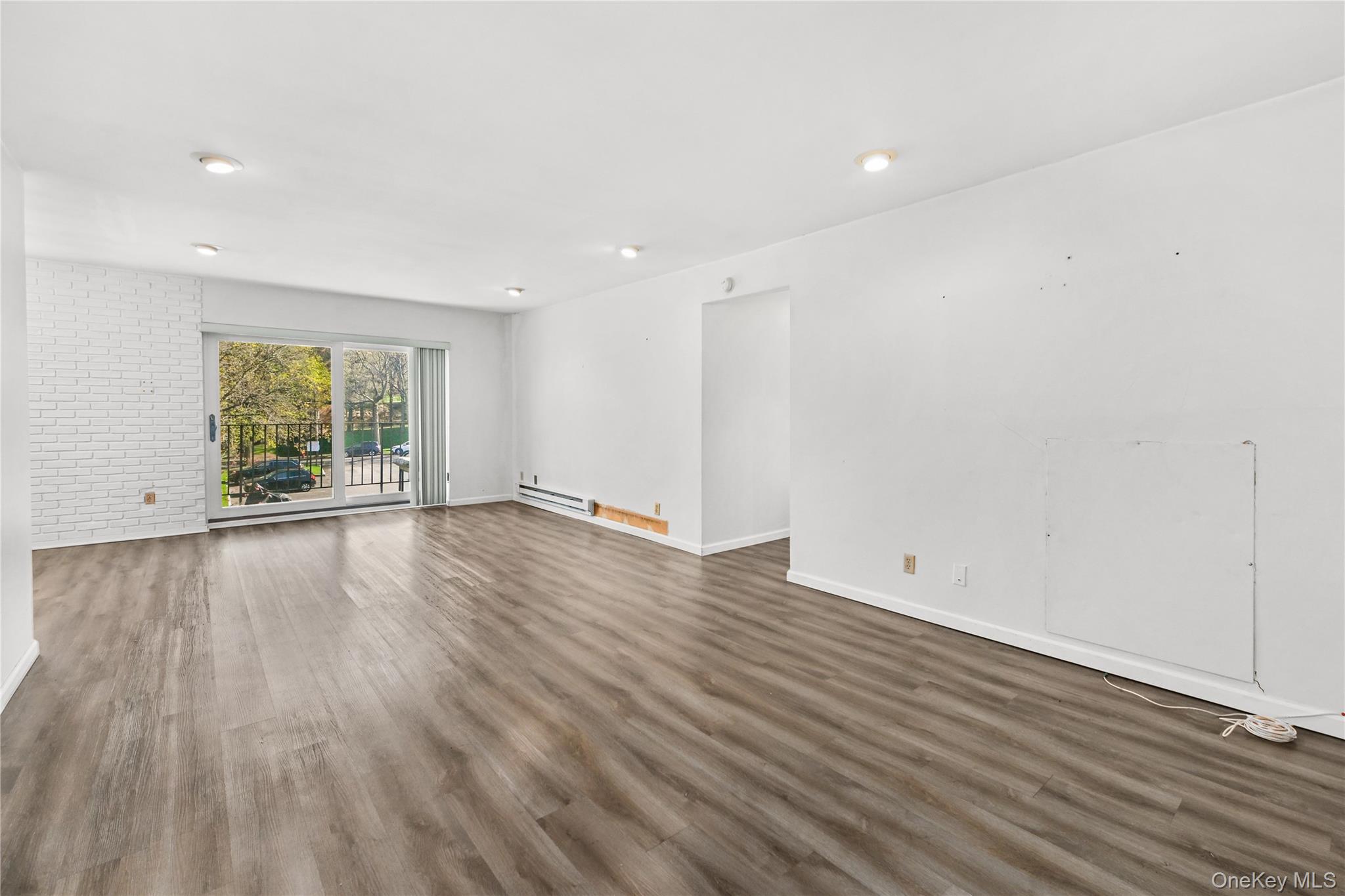 Photo 4 of this property