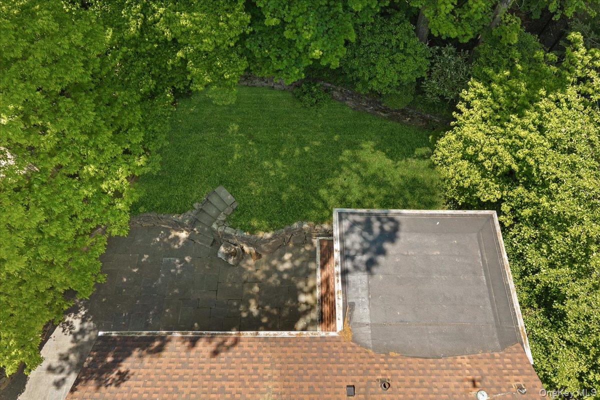 Photo 33 of this property