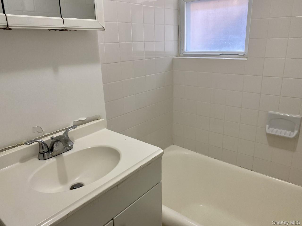 Photo 4 of this property