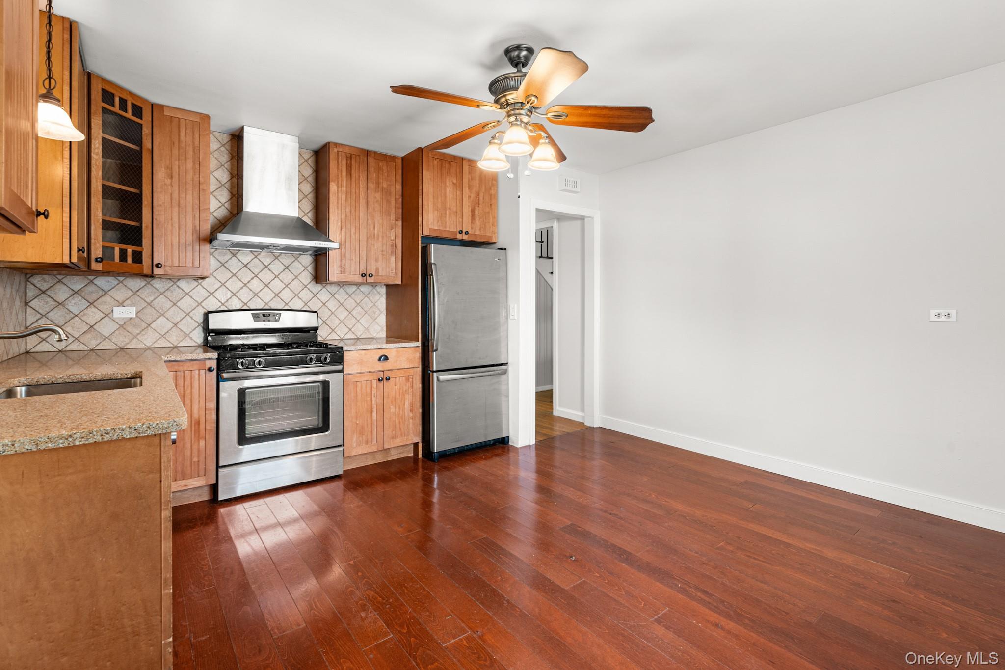 Photo 11 of this property