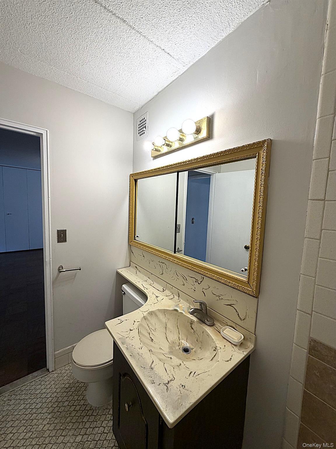 Photo 14 of this property