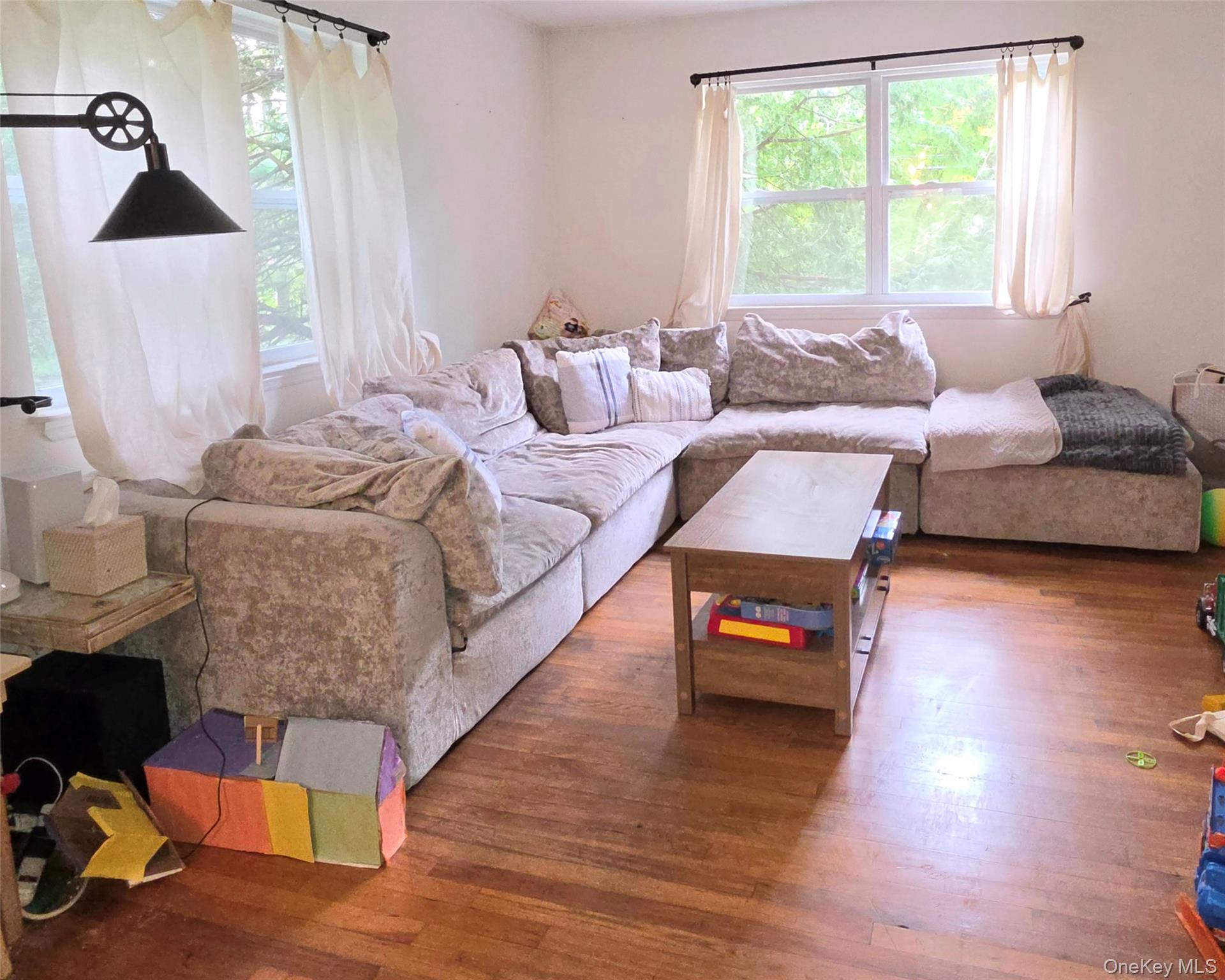 Photo 6 of this property