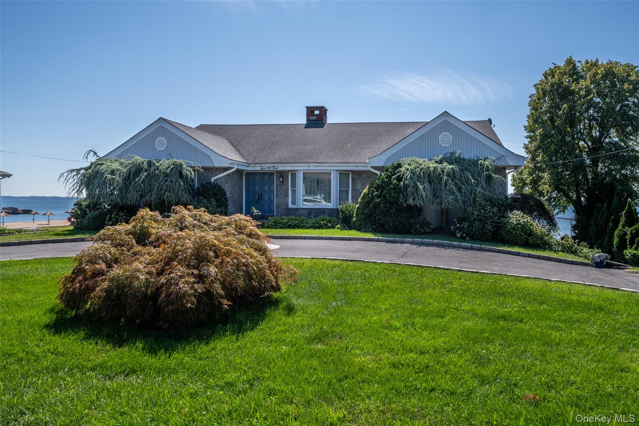 Photo 3 of this property