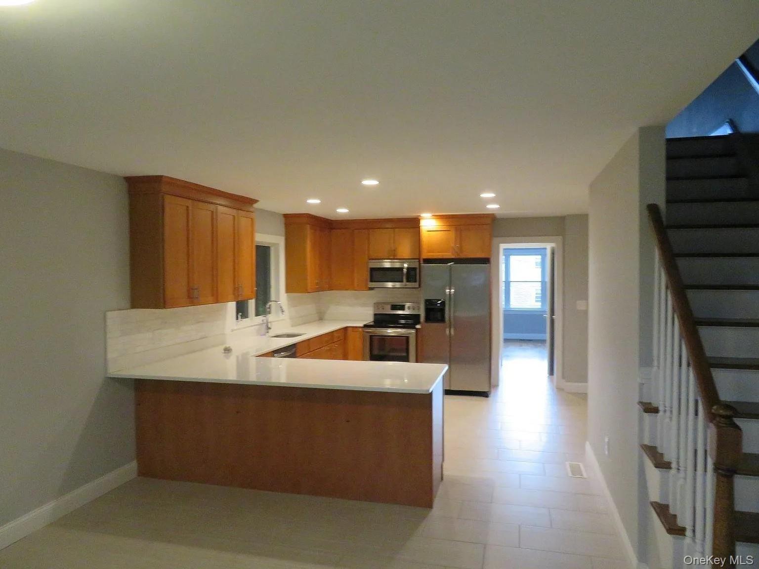 Photo 4 of this property