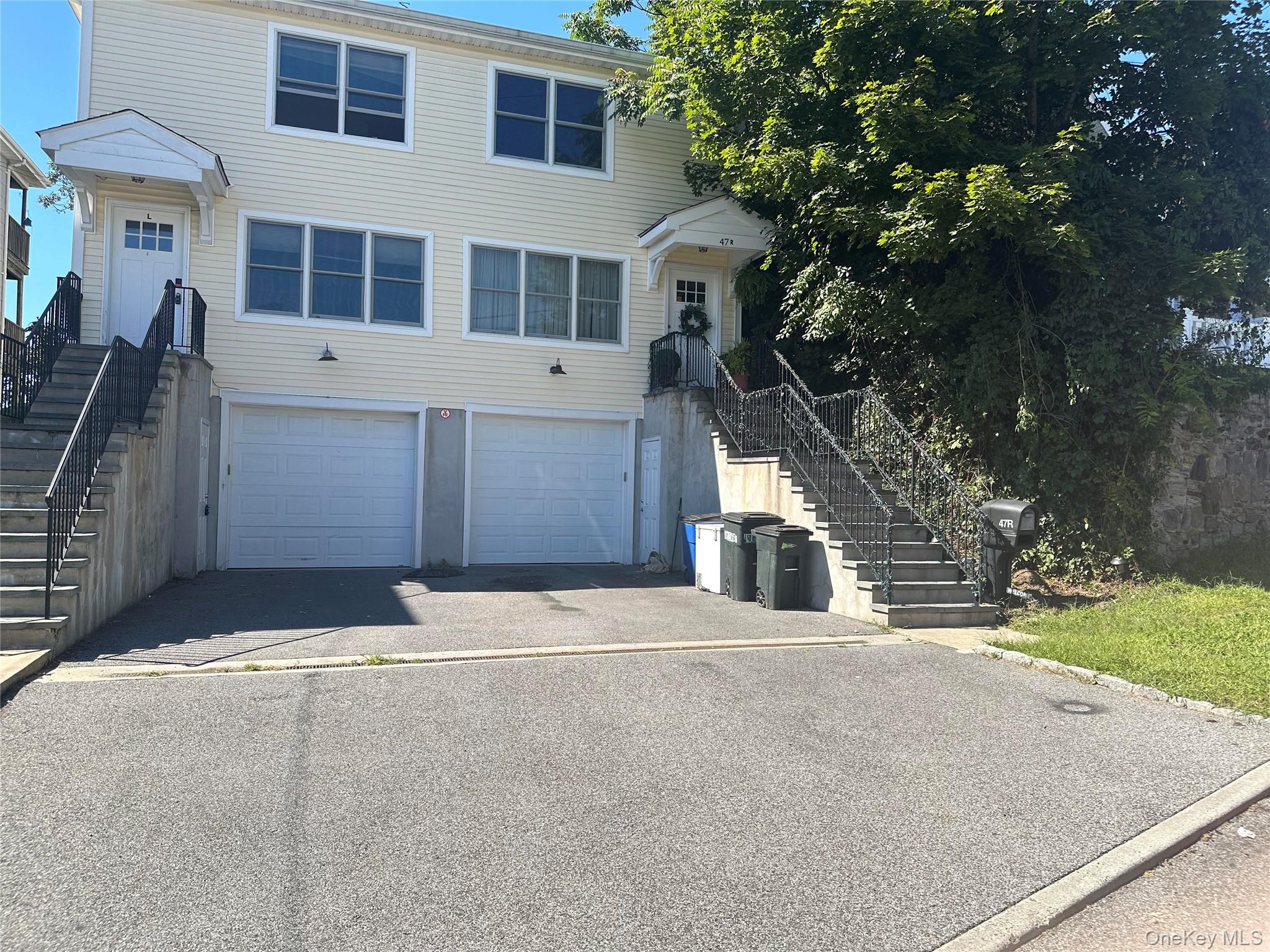 Photo 3 of this property
