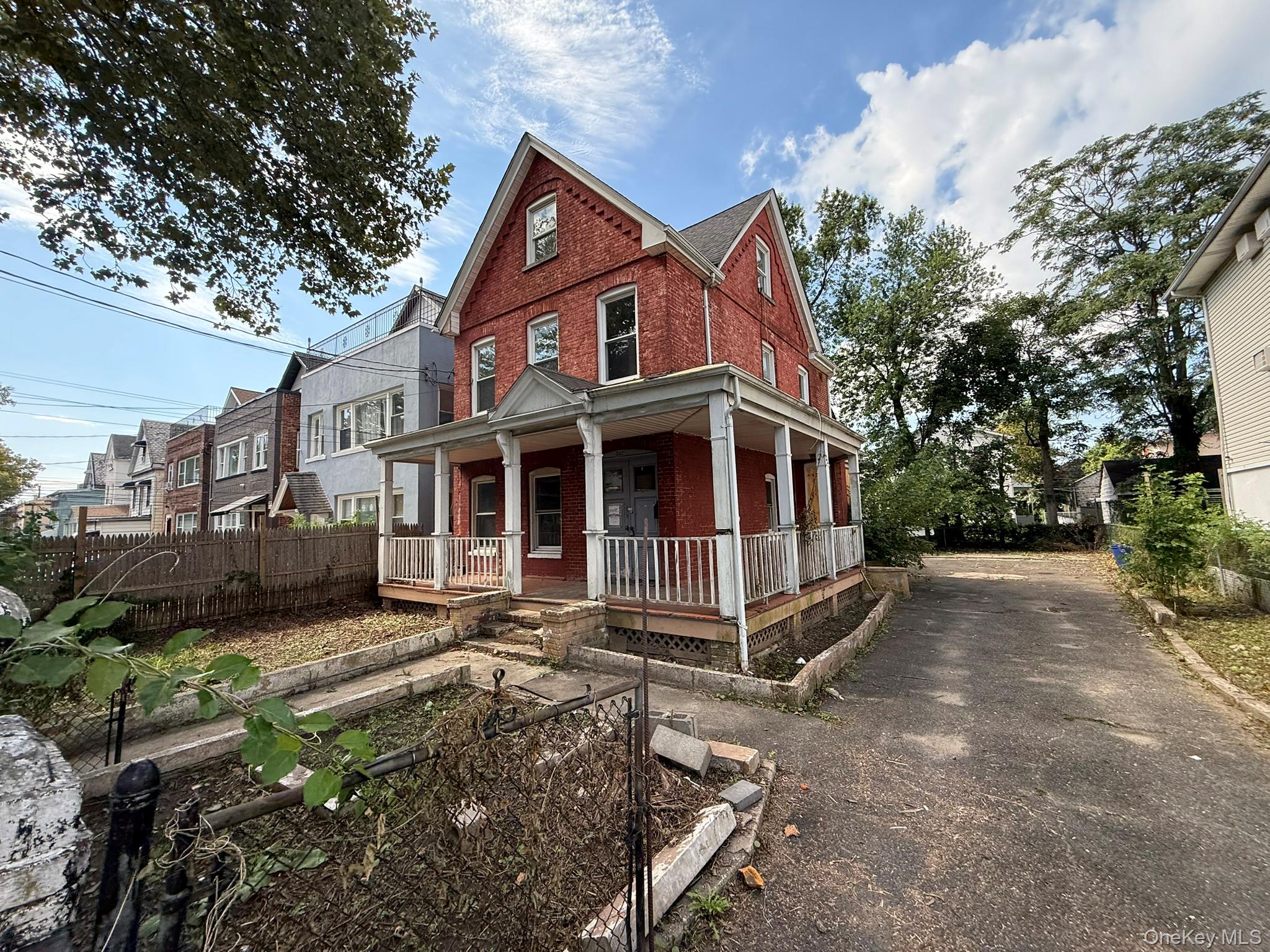 Photo 6 of this property