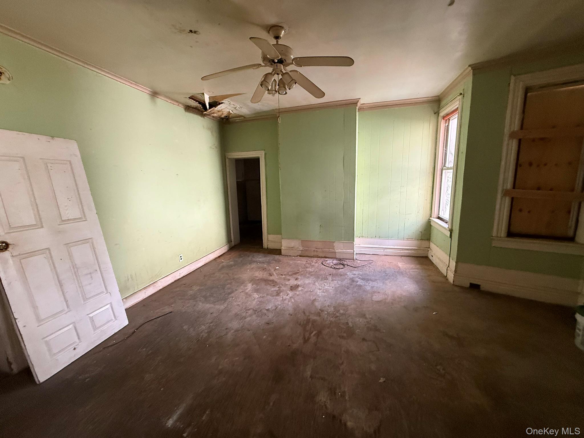 Photo 4 of this property