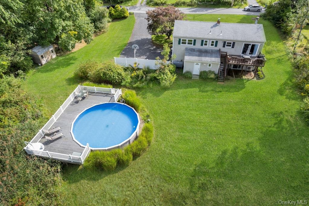 Photo 3 of this property