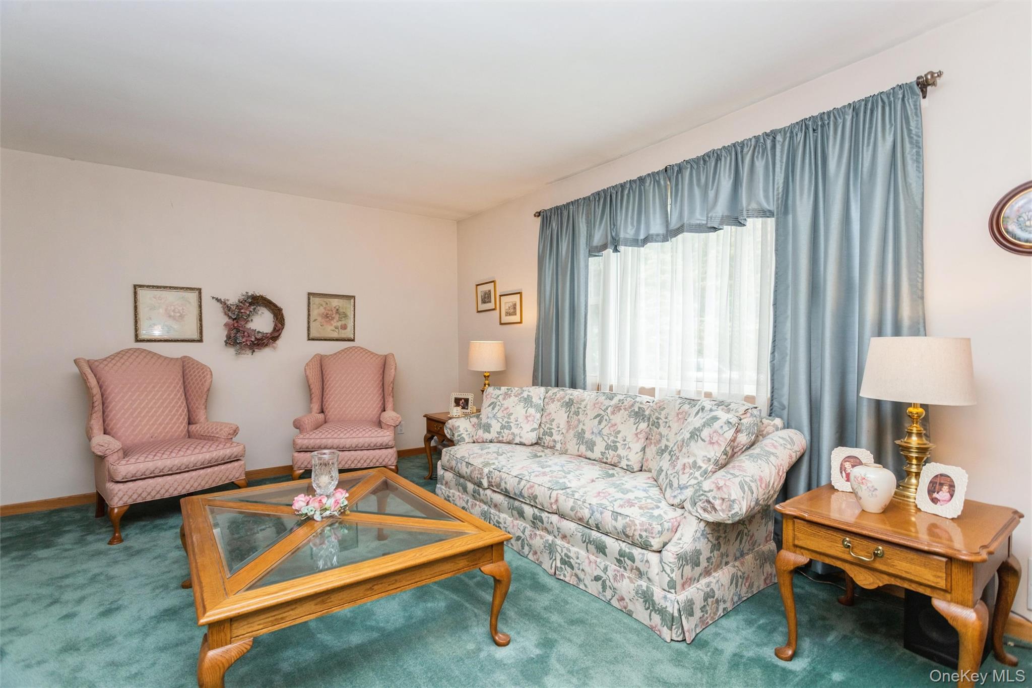 Photo 7 of this property