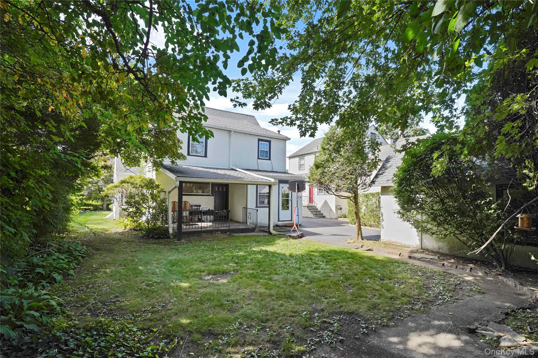Photo 33 of this property