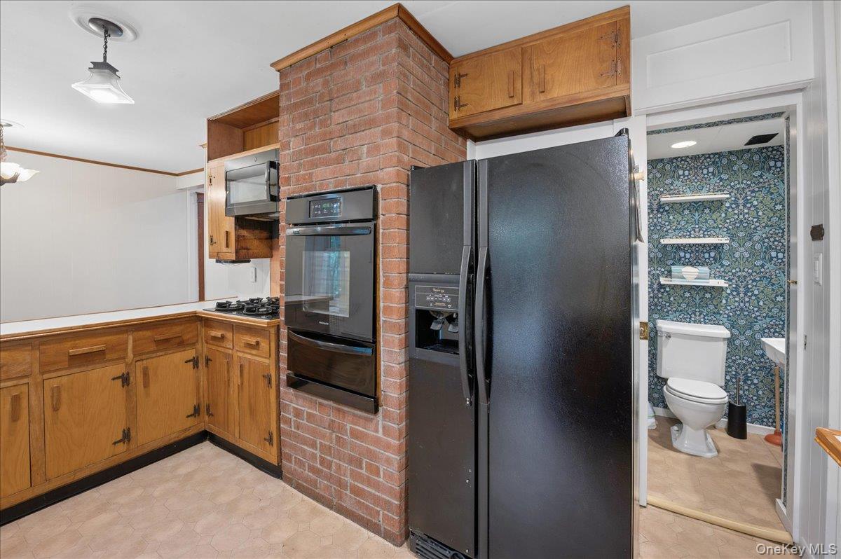 Photo 14 of this property