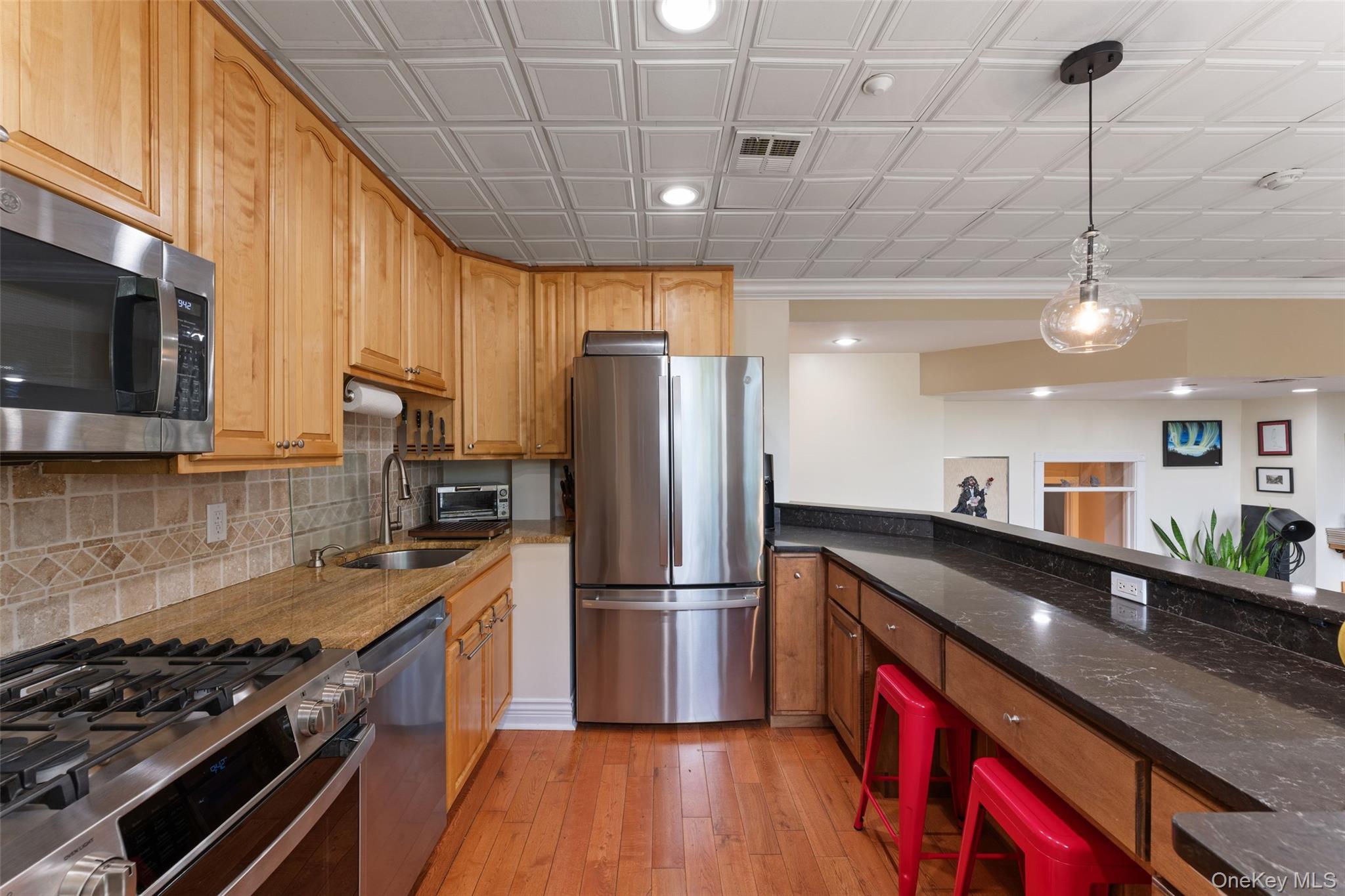 Photo 6 of this property