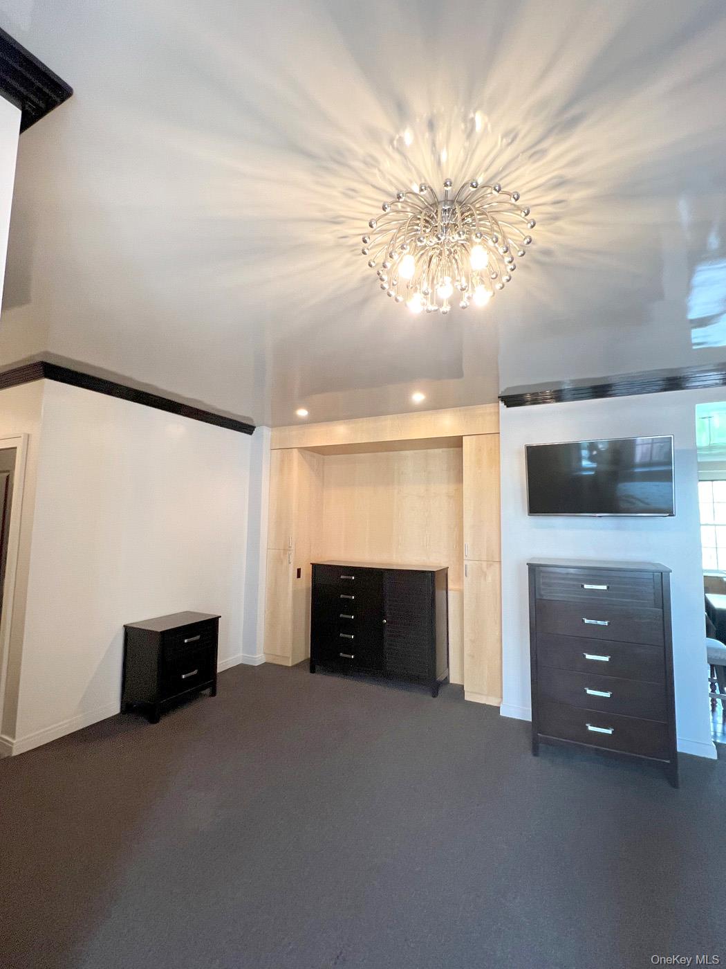 Photo 4 of this property